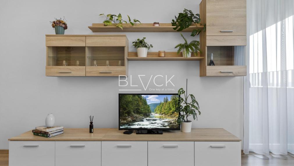 BLVCK - Pod tebou mesto. Pred tebou rozhodnutie - 2izb byt FUXOVA