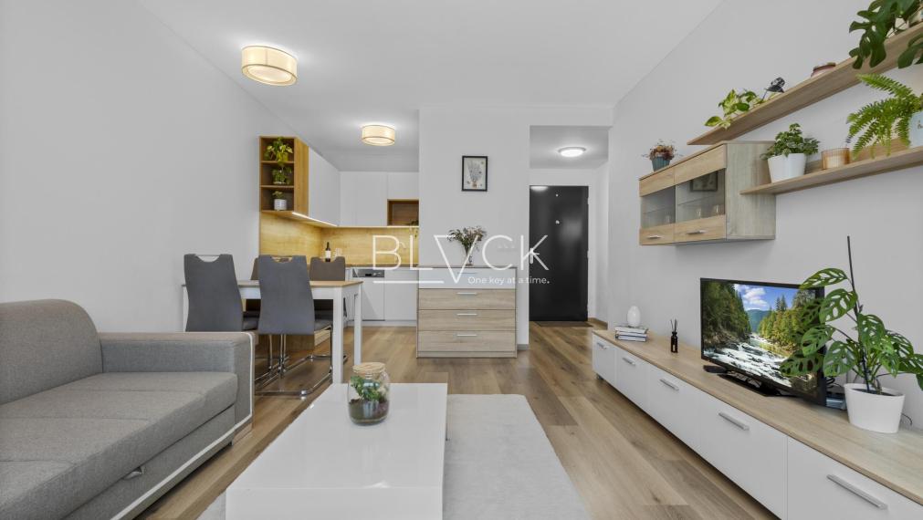 BLVCK - Pod tebou mesto. Pred tebou rozhodnutie - 2izb byt FUXOVA