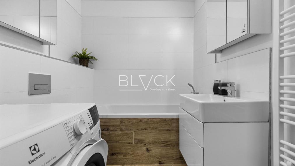 BLVCK - Pod tebou mesto. Pred tebou rozhodnutie - 2izb byt FUXOVA