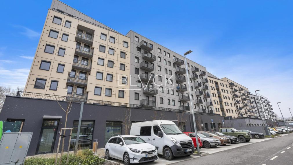 BLVCK - Nuppu. Nie každý potrebuje Sky Park