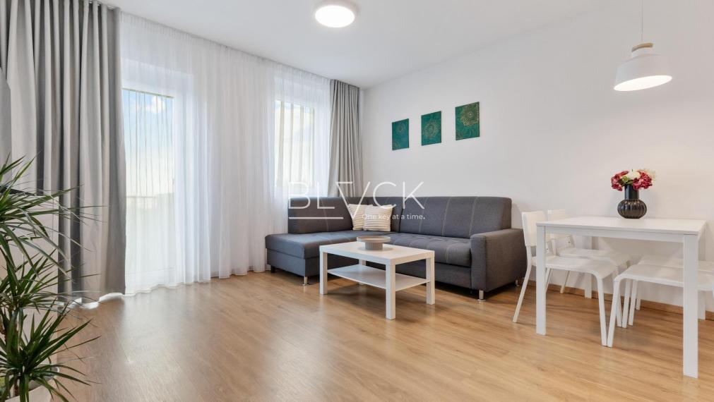 BLVCK - Nuppu. Nie každý potrebuje Sky Park