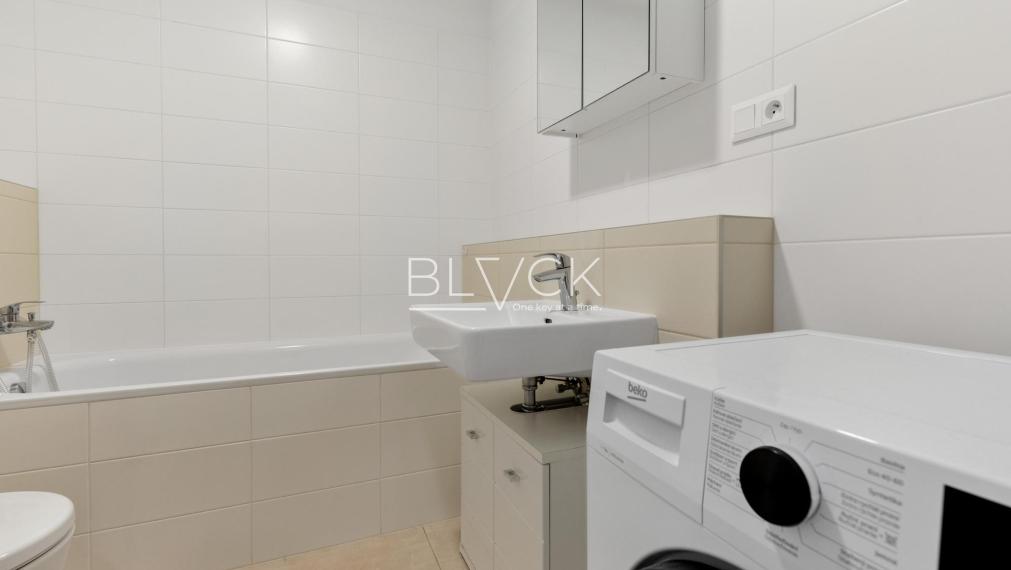 BLVCK - Nuppu. Nie každý potrebuje Sky Park