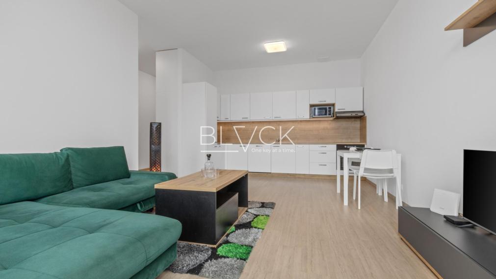 BLVCK – OMNIA. Byt, čo si želáš.