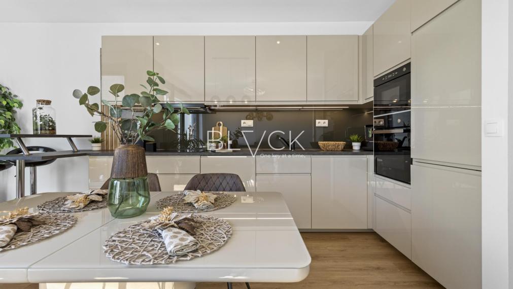 BLVCK – Mezonet vo Flat 75. Nie každý na to má. Ty áno.