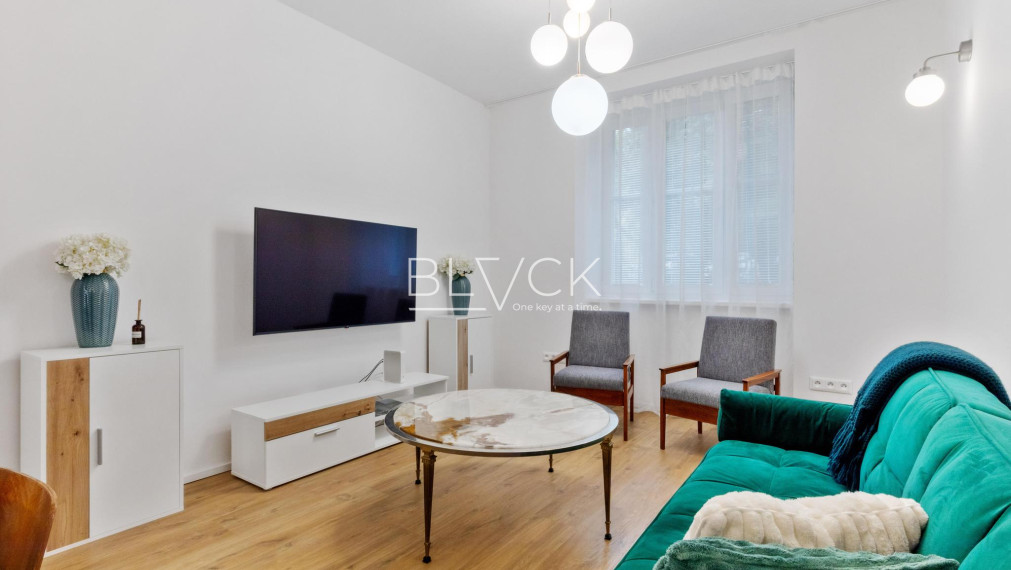 BLVCK - Dvojizbák, kde sa história stretla s moderným vkusom