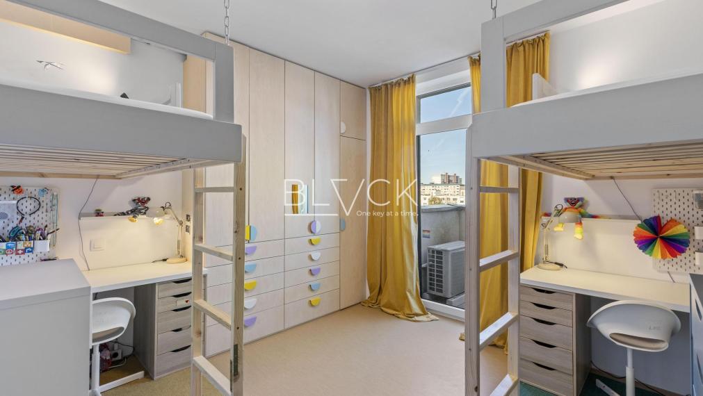 BLVCK - Slnečnice pod rukami architektov. Nie developera.