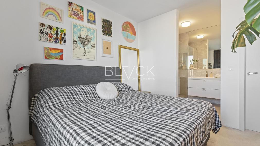 BLVCK - Slnečnice pod rukami architektov. Nie developera.