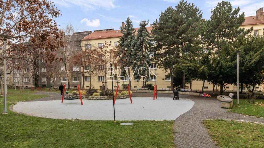 BLVCK - Tvoja permanentka do Starého Mesta