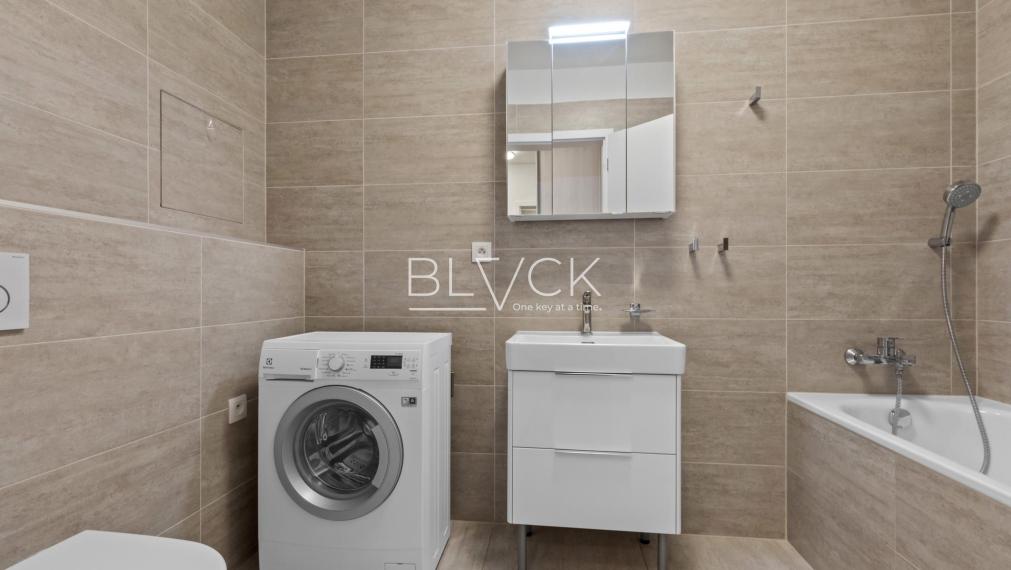 BLVCK - Pri Mýte. Pripojený k mestu