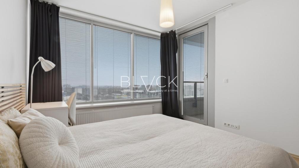 BLVCK - Tri veže. Nad vecou.