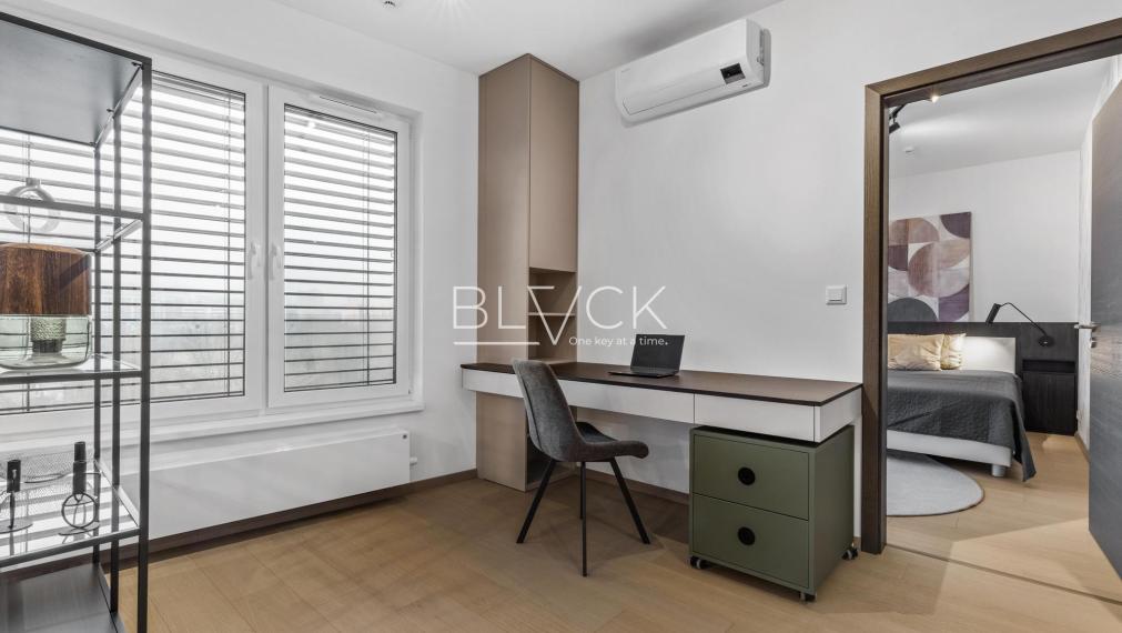 BLVCK - Čerešne. Dizajnovka s výhľadom na Karpaty.