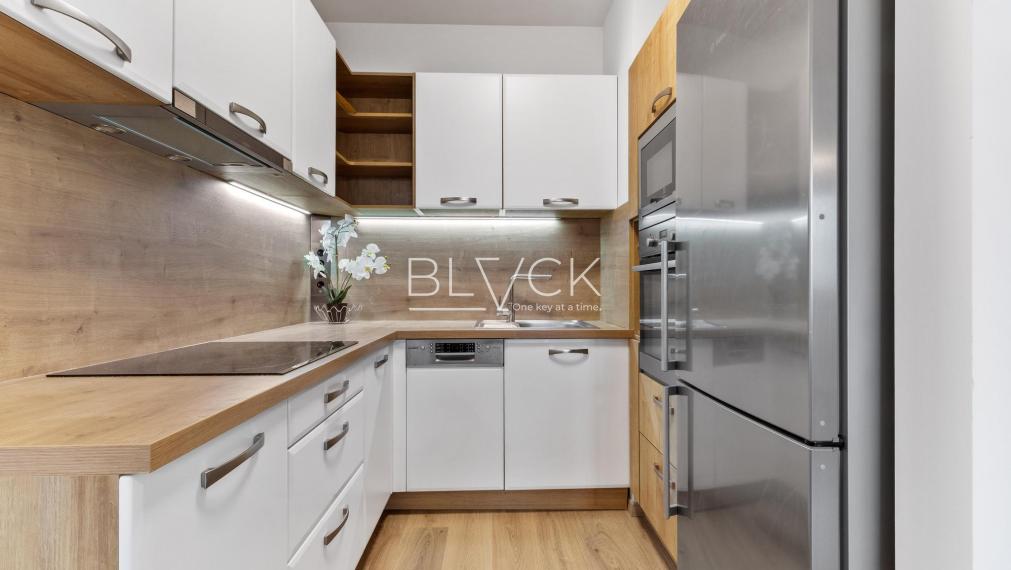 BLVCK - Fuxova. Mestský tep na dosah