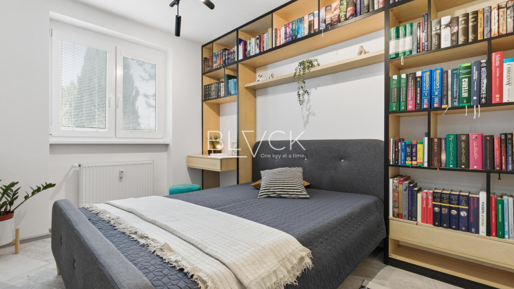 BLVCK - Nivy. Veľký byt. Malé starosti.