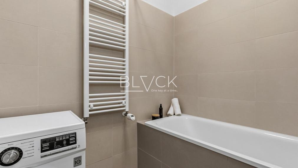 BLVCK - Bory. Bory. Bory.