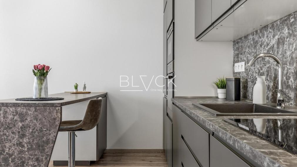 BLVCK - Bory. Bory. Bory.