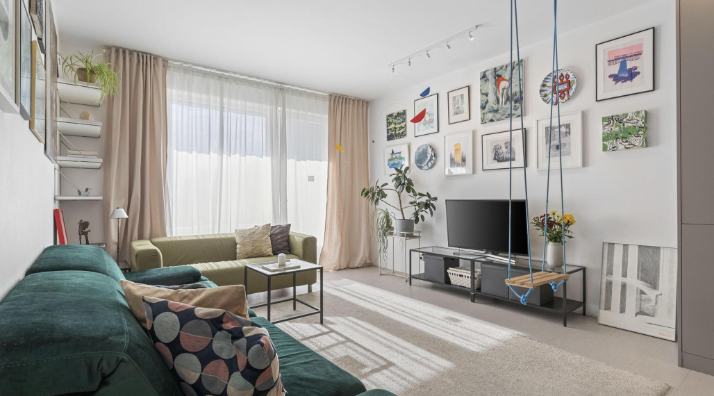 BLVCK - Slnečnice pod rukami architektov. Nie developera.