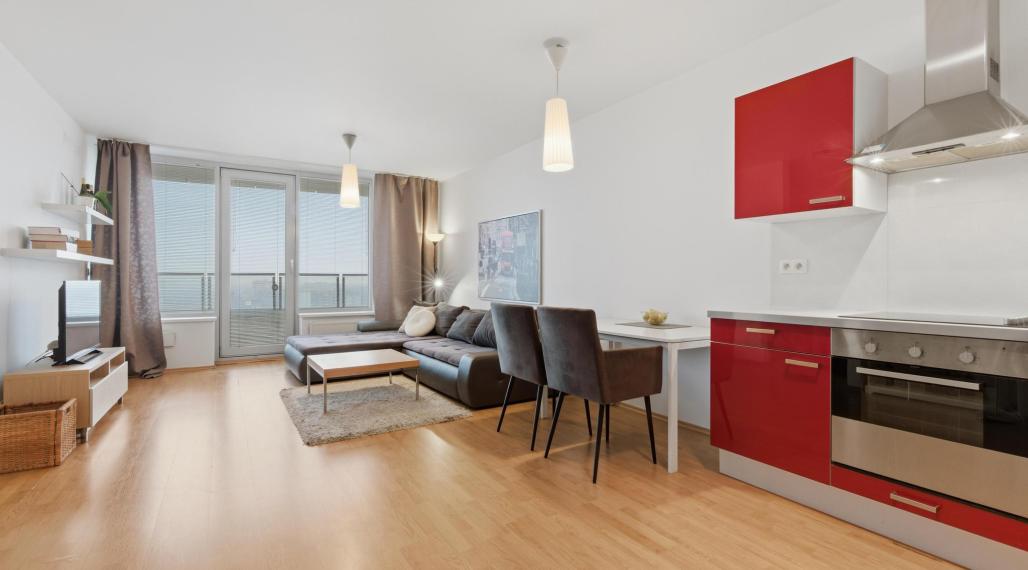 BLVCK - Tri veže. Nad vecou.