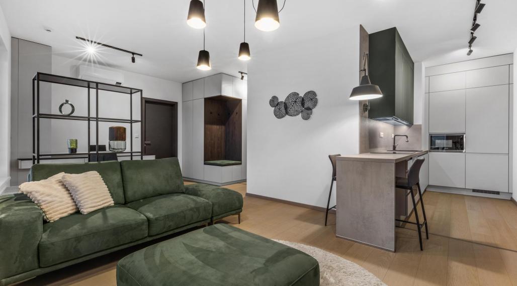 BLVCK - Čerešne. Dizajnovka s výhľadom na Karpaty.