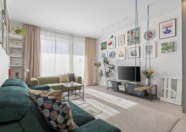 BLVCK - Slnečnice pod rukami architektov. Nie developera.