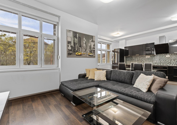 BLVCK – Tehlový pragmatizmus